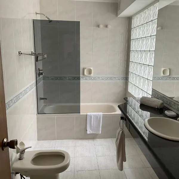 Hotel Crystal Palace Montevidéu Suite Banheiro